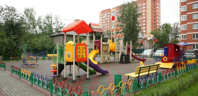 dobrodel_dvory